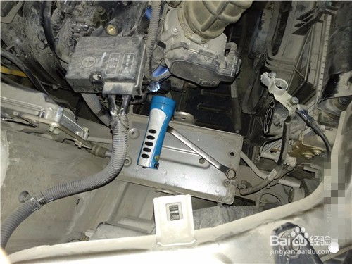 汽车发电机多少v电压 汽车发电机多少v电压