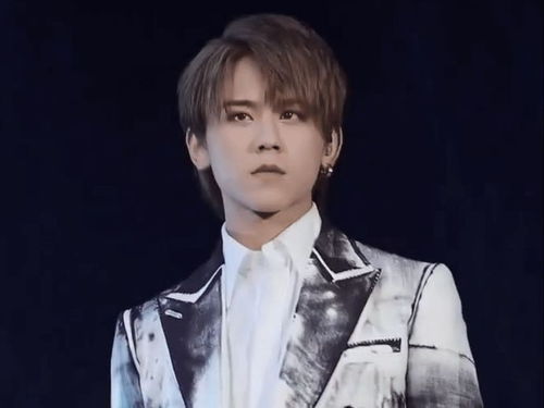导演王晶炮轰“香港顶流”姜涛 导演王晶炮轰“香港顶流”姜涛