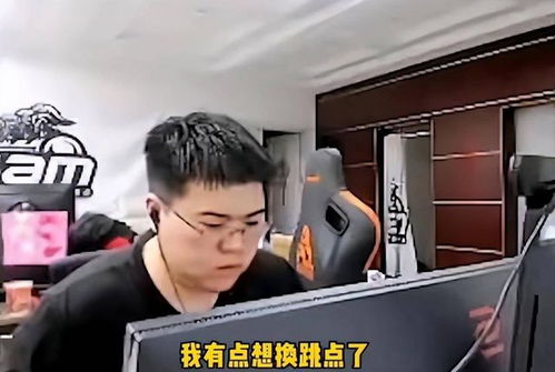 \韦神\粉丝破2千万 有人冒充女友(韦神粉丝突破两千万,神秘现象背后的故事与争议) \韦神\粉丝破2千万 有人冒充女友(韦神粉丝突破两千万,神秘现象背后的故事与争议)