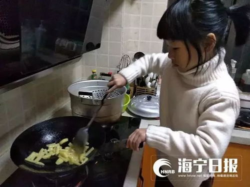 爸爸嫌弃爷爷做饭难吃被6岁闺女说哭 爸爸嫌弃爷爷做饭难吃被6岁闺女说哭