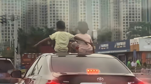 顺风车变陪练车?乘客一路心惊肉跳 顺风车变陪练车?乘客一路心惊肉跳